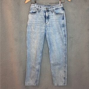 Hollister Jeans Women 24 Blue Light Wash High Rise Mom Straight Leg